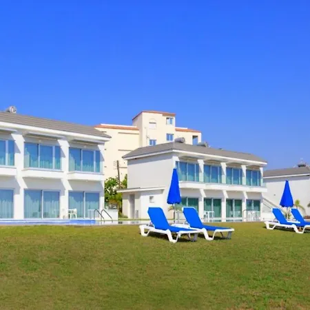Ocean Suites Luxury 普罗塔拉斯