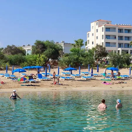 Ocean Suites Luxury * Protaras